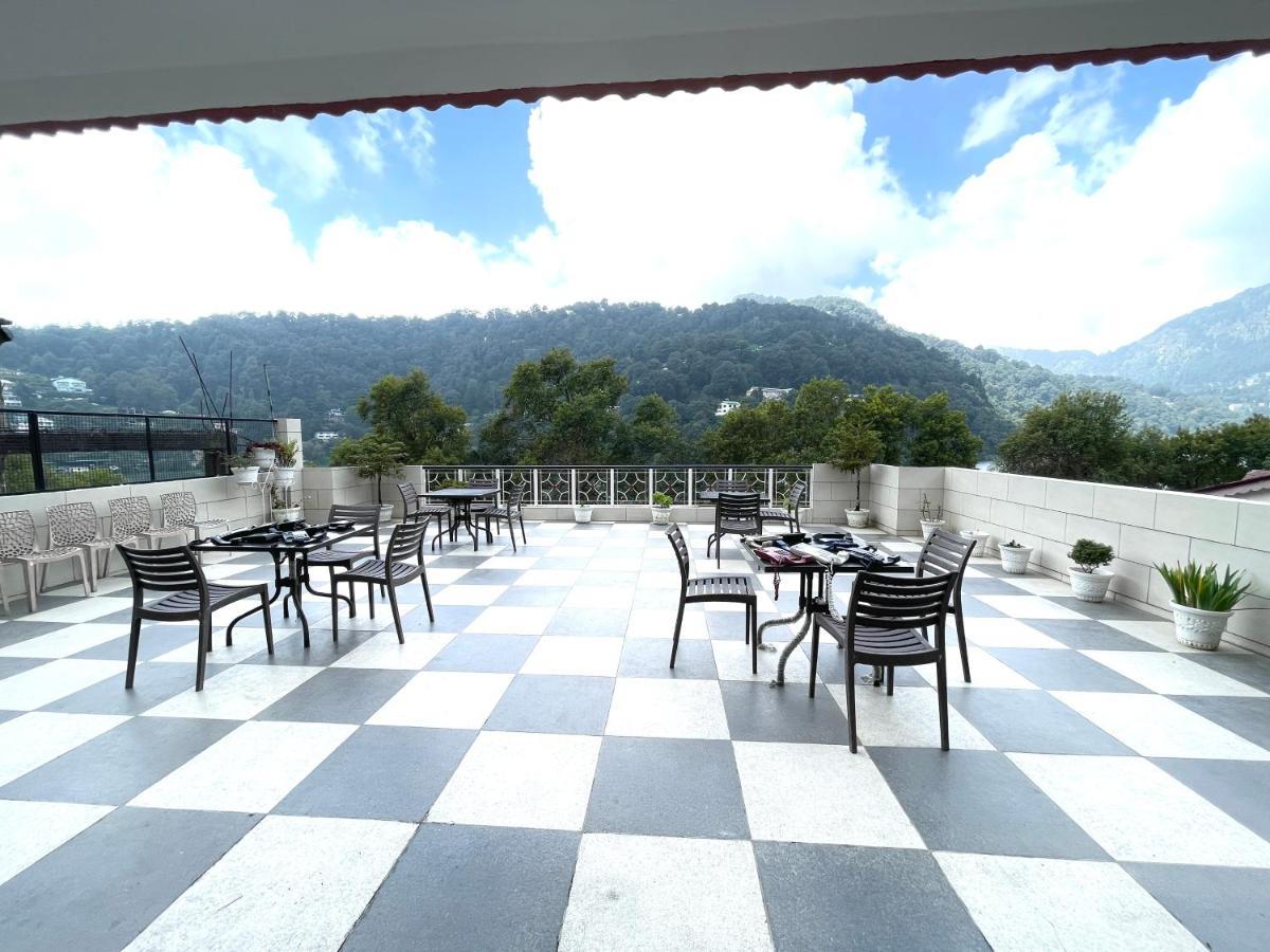 Hotel Prince ! Nainital Mall Road-Prime-Location In-Front-Of-Naini-Lake Hygiene-And-Spacious-Room 外观 照片