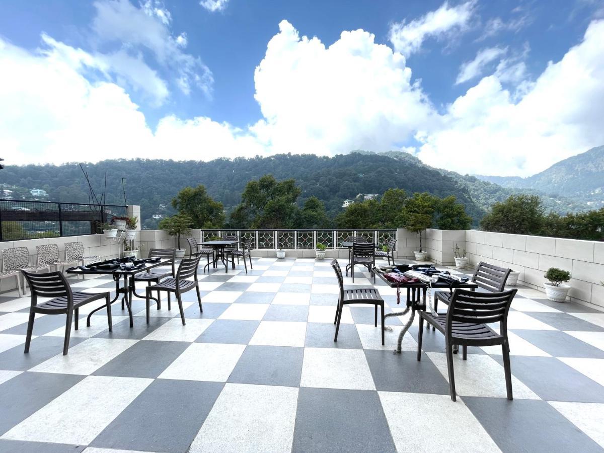 Hotel Prince ! Nainital Mall Road-Prime-Location In-Front-Of-Naini-Lake Hygiene-And-Spacious-Room 外观 照片